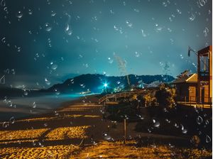 GOTAS NA CÂMERA PRAIANA
