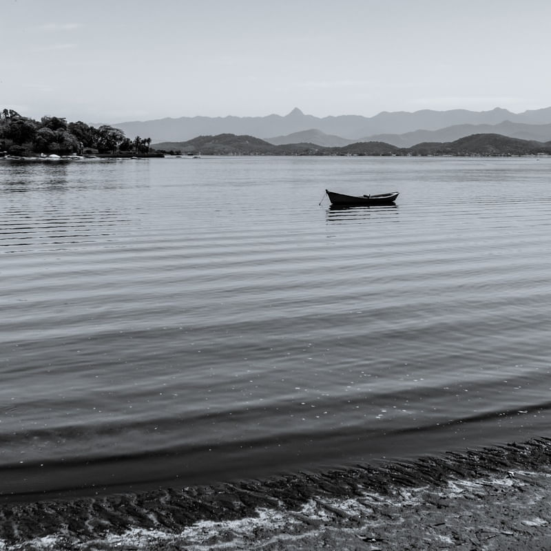 O BARCO NA GUANABARA