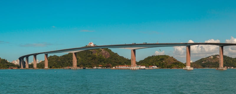 CONVENTO DA PENHA ATRÁS DA TERCEIRA PONTE EM VILA VELHA, ES.