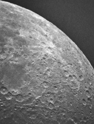LUA RUIDOSA A