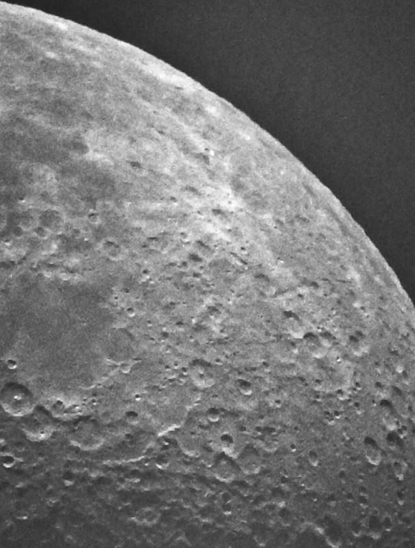 LUA RUIDOSA A