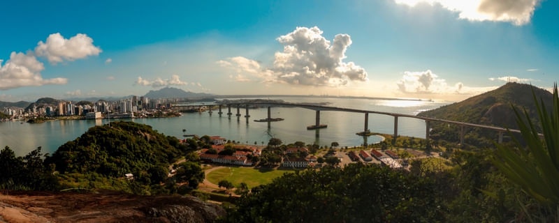 VISTA DO CONVENTO, TERCEIRA PONTE E VITÓRIA.