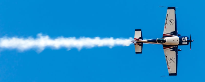 EXTRA 300 ACROBÁTICO 4