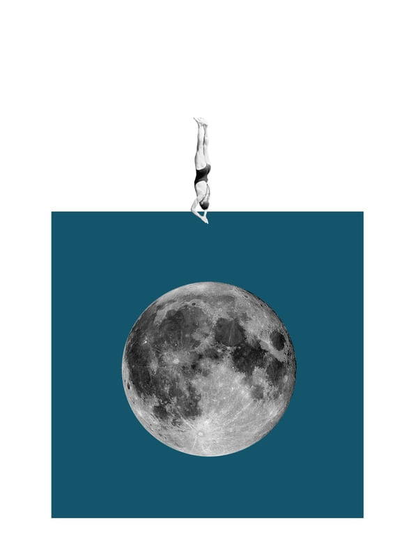 DIVING MOON MAN