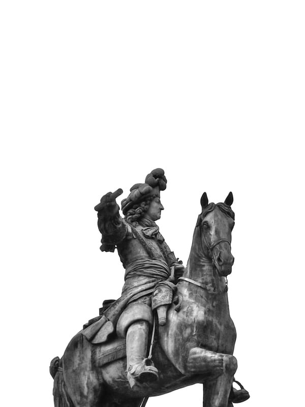 VERSALLES - ESTÁTUA REI LUIZ XIV