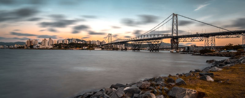 TRAVESSIA PELA PONTE