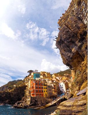 RIOMAGGIORE CINQUE TERRE ITALY