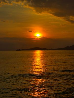 SUNSET LB