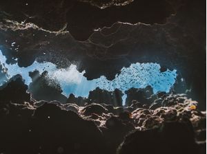 CAVE UNDERWATER