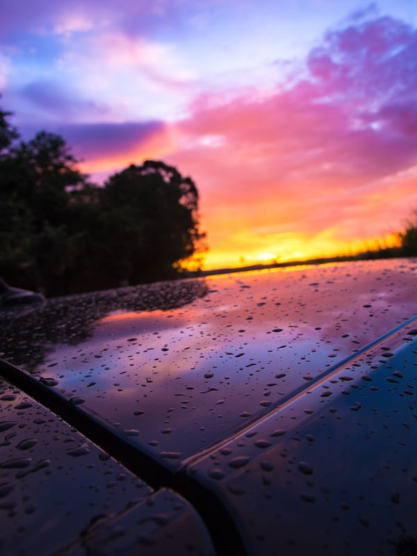 SUNSET HOOD