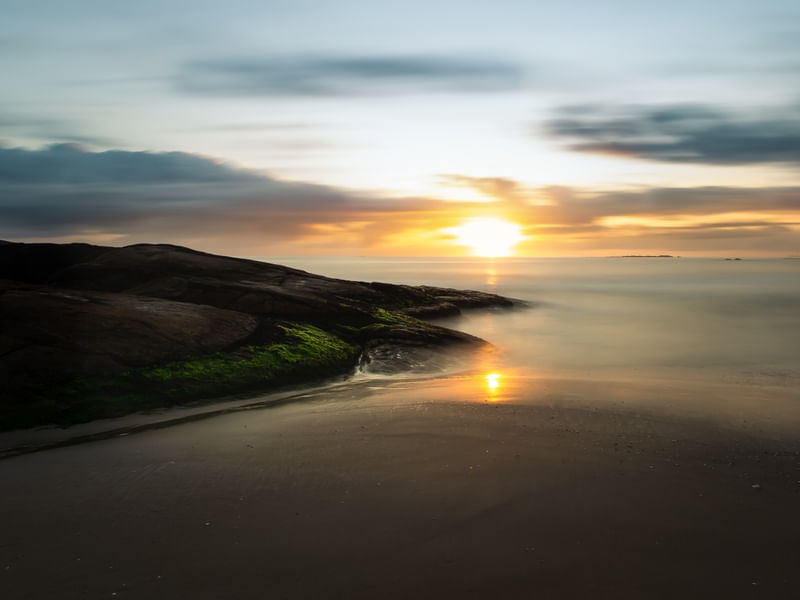 AMANHECER NO MAR EM LONGA EXPOSIÇÃO