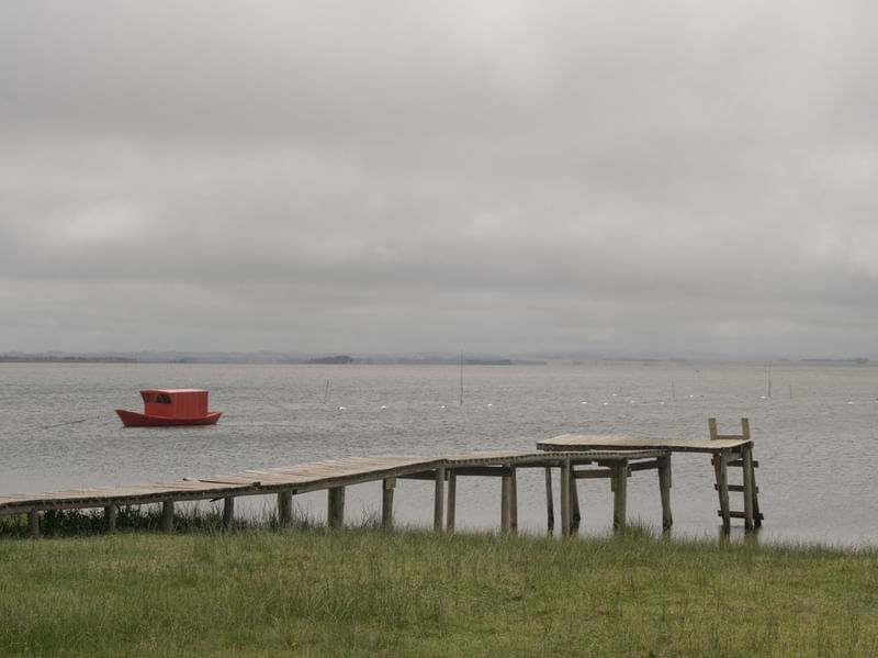 O BARCO VERMELHO DO PESCADOR