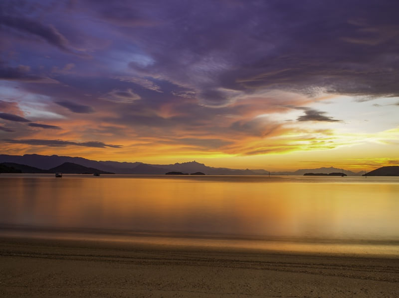 MAR ROSA PARATY