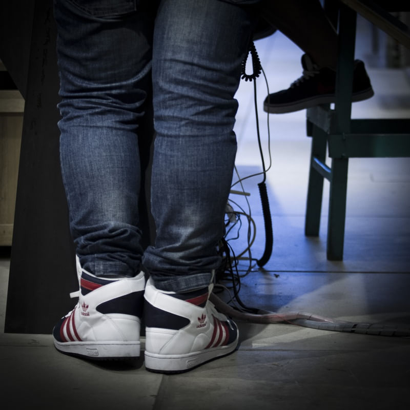 SNEAKER