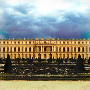 LE CHATEAU