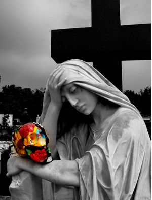 SKULL AND CROSS