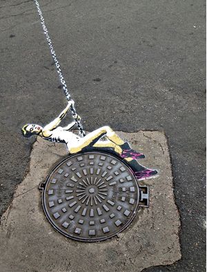 MILEY CYRUS - WRECKING BUEIRO