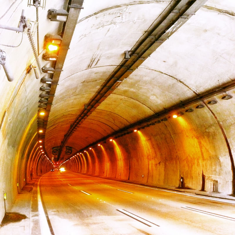 TÚNEL II