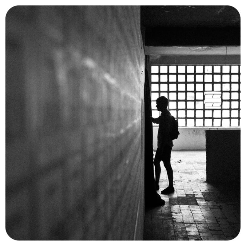 PERFIL SUSPENSE ESCURO FÁBRICA CHOCOLATE 174