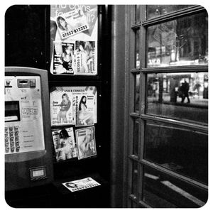 CABINE TELEFÔNICA LONDRINA PROPAGANDA PORNÔ 233