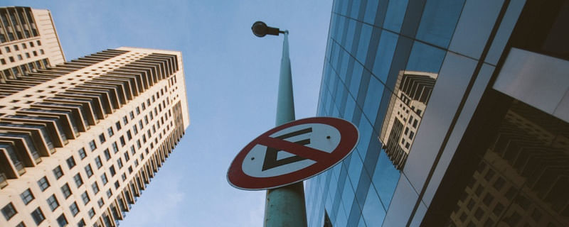 PROIBIDO ESTACIONAR