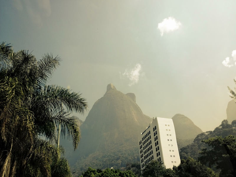 PEDRA DAGÁVEA