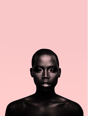 BLACK AND ROSÉ
