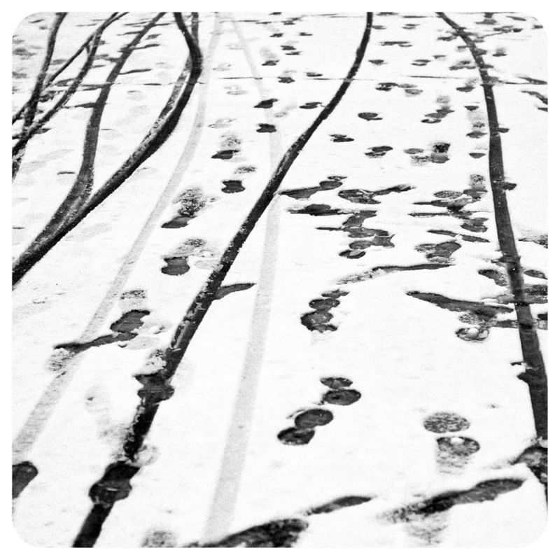 PEGADAS NA NEVE 293