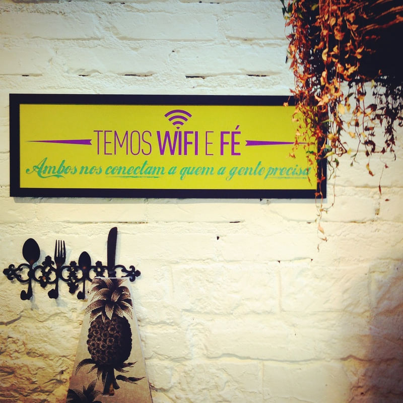 TEMOS WIFI E FÉ