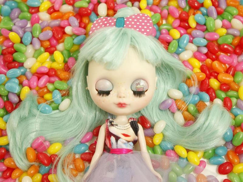 BLYTHE CUPCAKE 2