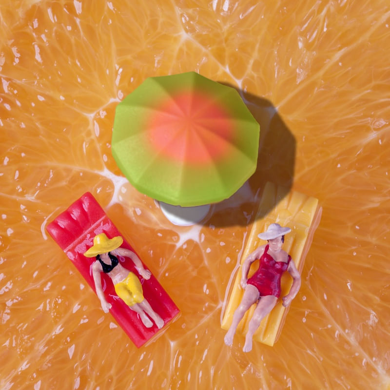 ORANGE SUMMER POOL