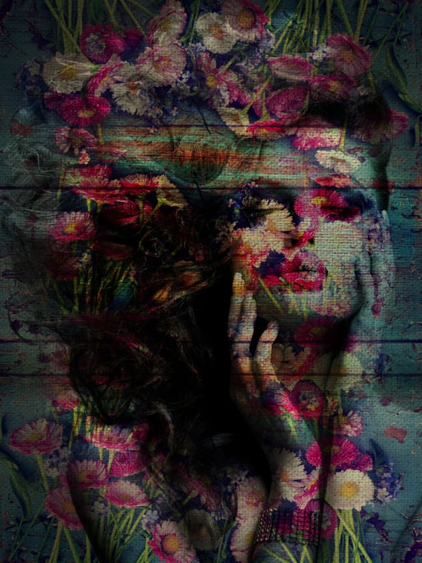 GIRL FLOWERS 2