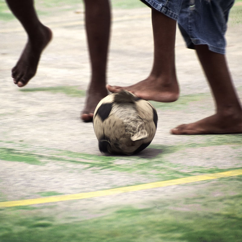 FUT...