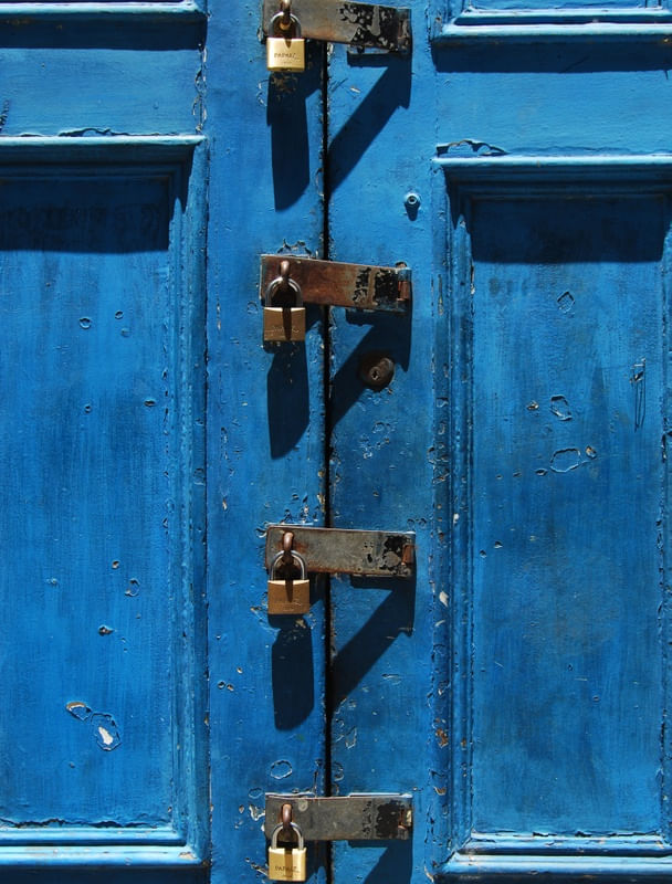 BLUE DOOR