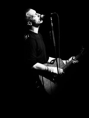 CHRIS MARTIN