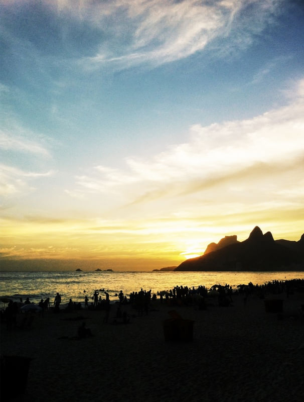 PÔR DO SOL NO ARPOADOR
