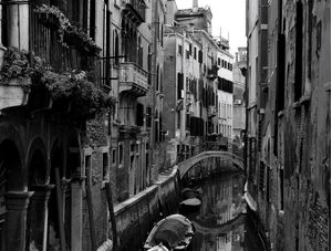 LIV | VENEZA I