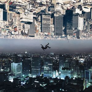 FALLING MAN