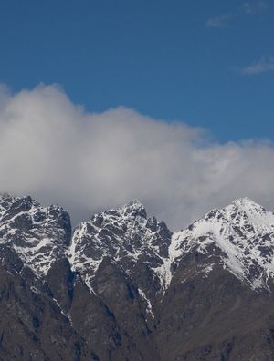 REMARKABLES I