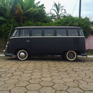 TOTAL BLACK