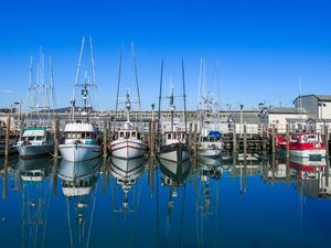 BARCOS EM FISHERMANS WHARF EM SAN FRANCISCO CALIFORNIA