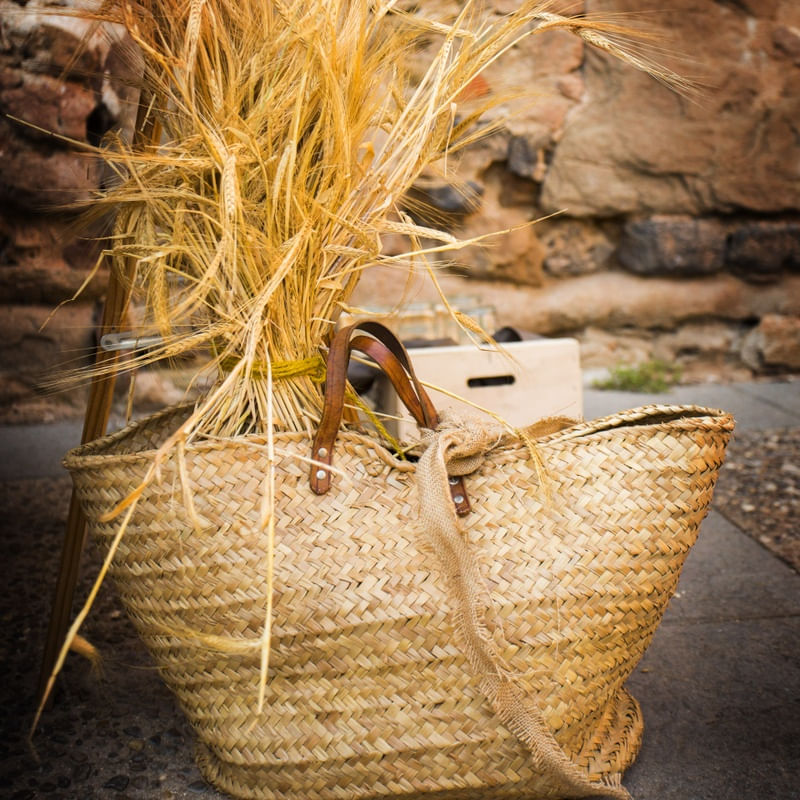 CESTA DE PALHA