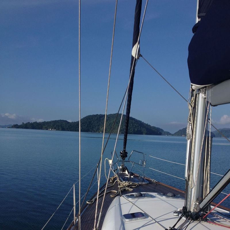 VELA PARATY