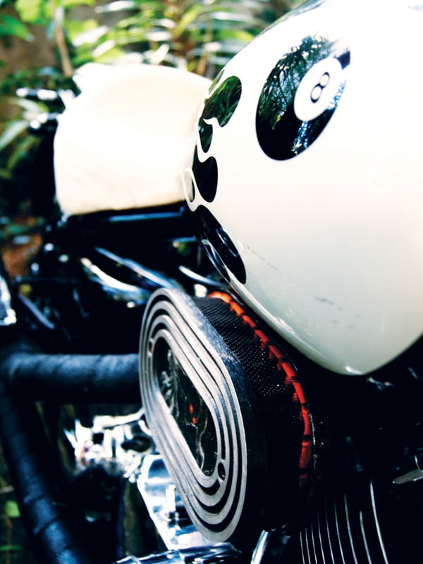 CLASSIC-HARLEY DAVIDSON II A