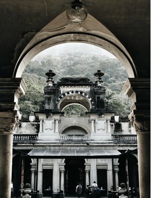 A MOLDURA DO PARQUE