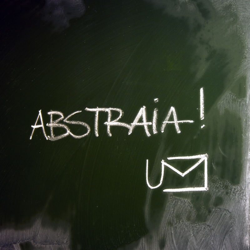 ABSTRAIA