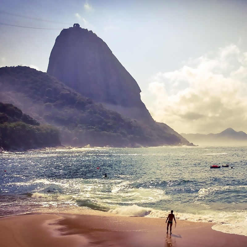PRAIA VERMELHA COR