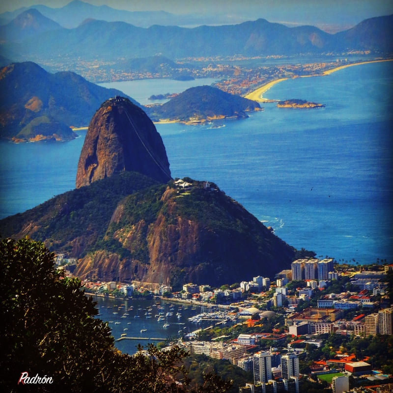 RIO LIKE PAINTING