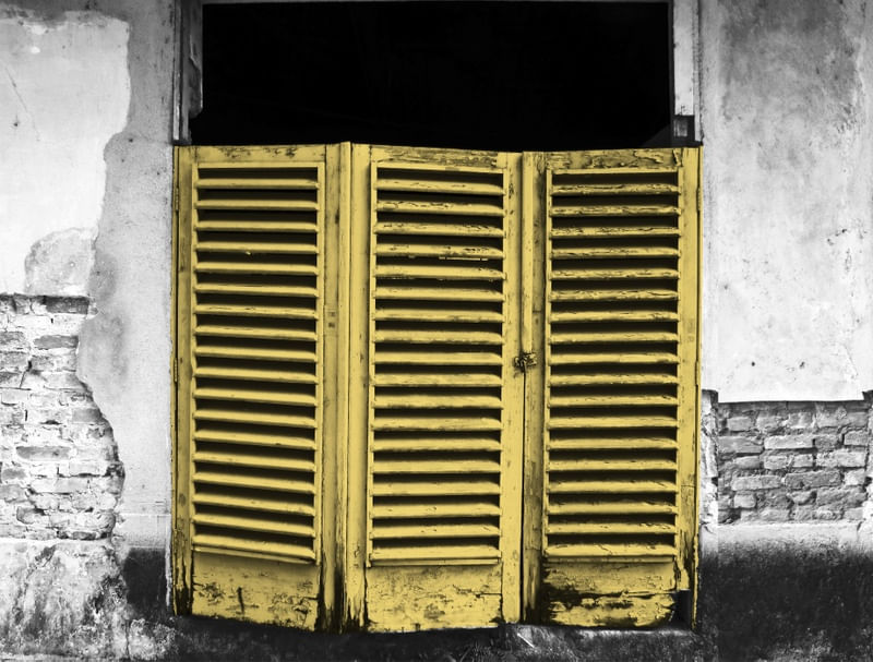 YELLOWDOOR