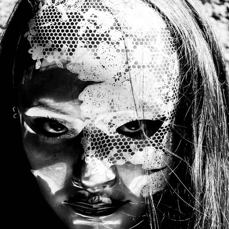 A MASCARADA